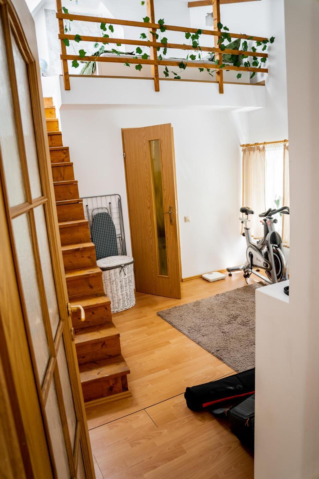 Anna'S Guesthouse Cluj-Napoca Eksteriør bilde