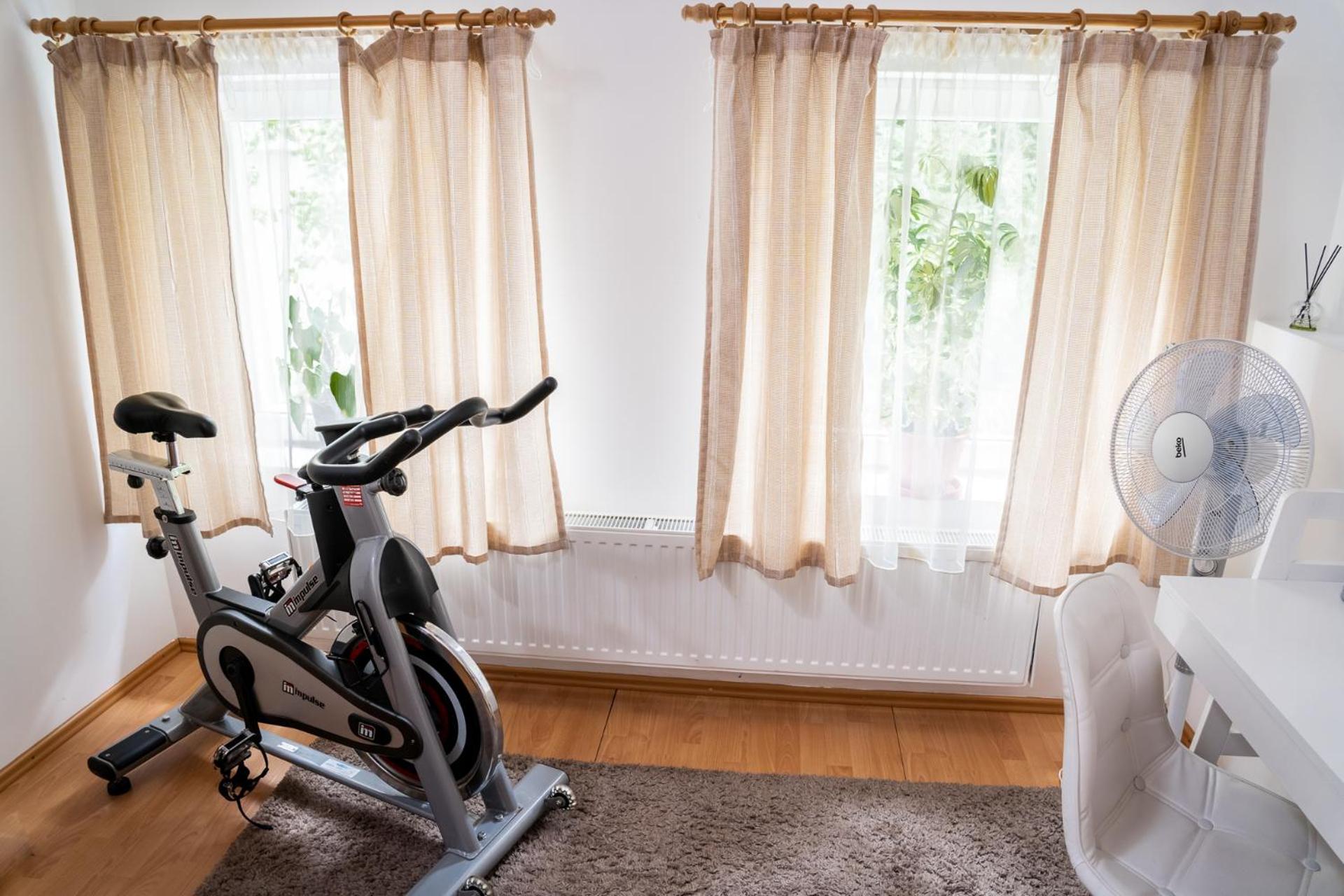 Anna'S Guesthouse Cluj-Napoca Eksteriør bilde